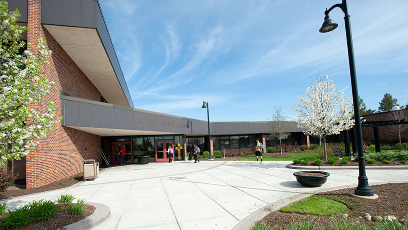 Photo of front flagpole entrance of McHenry County College