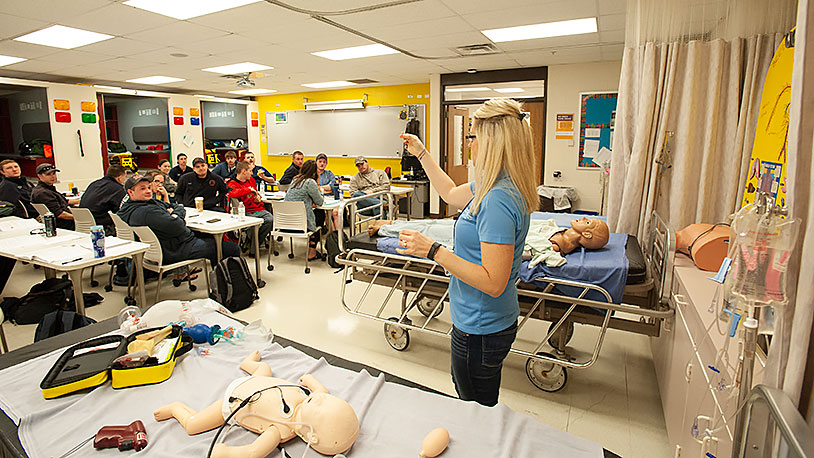 part time students training for Emergency Technician