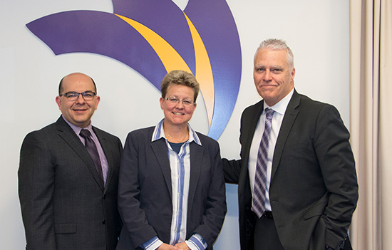 photo of Distinguished Alumni Mary Beth Siddons with Brian Dibona and MCC President Gabbard