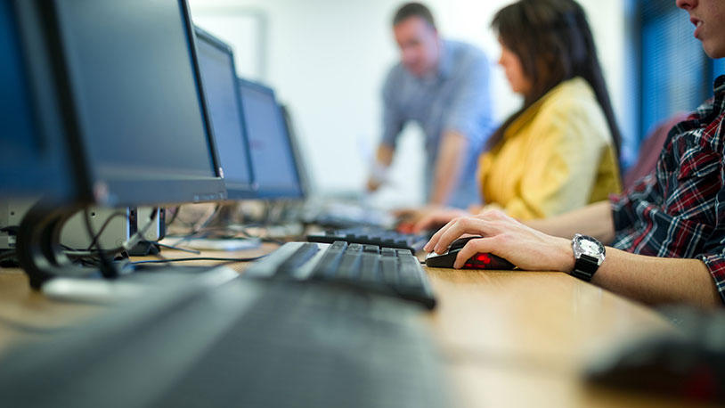 students working in a computer lab